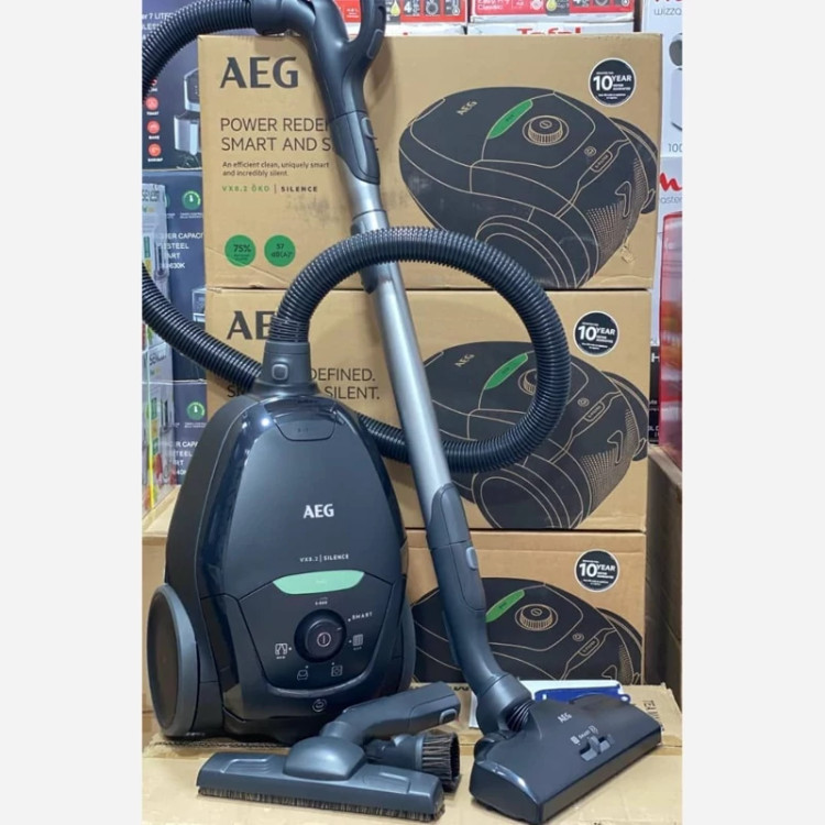 جاروبرقی AEG (آاگ )مدل VX82-1-ÖKO